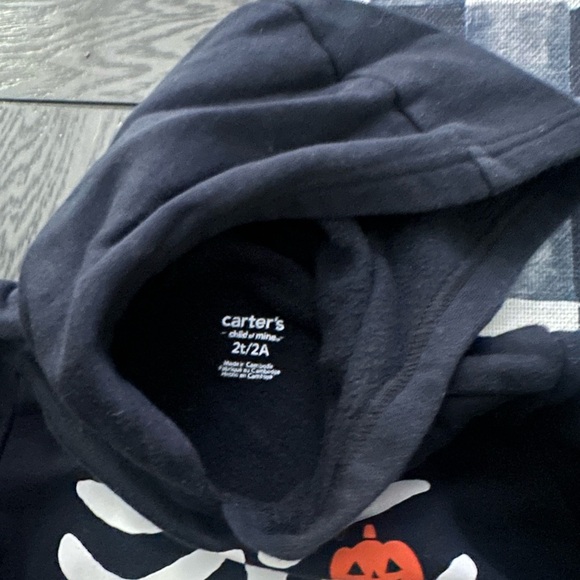 Lot of 2 toddler boys Carters Halloween oufits 2t - Picture 7 of 7